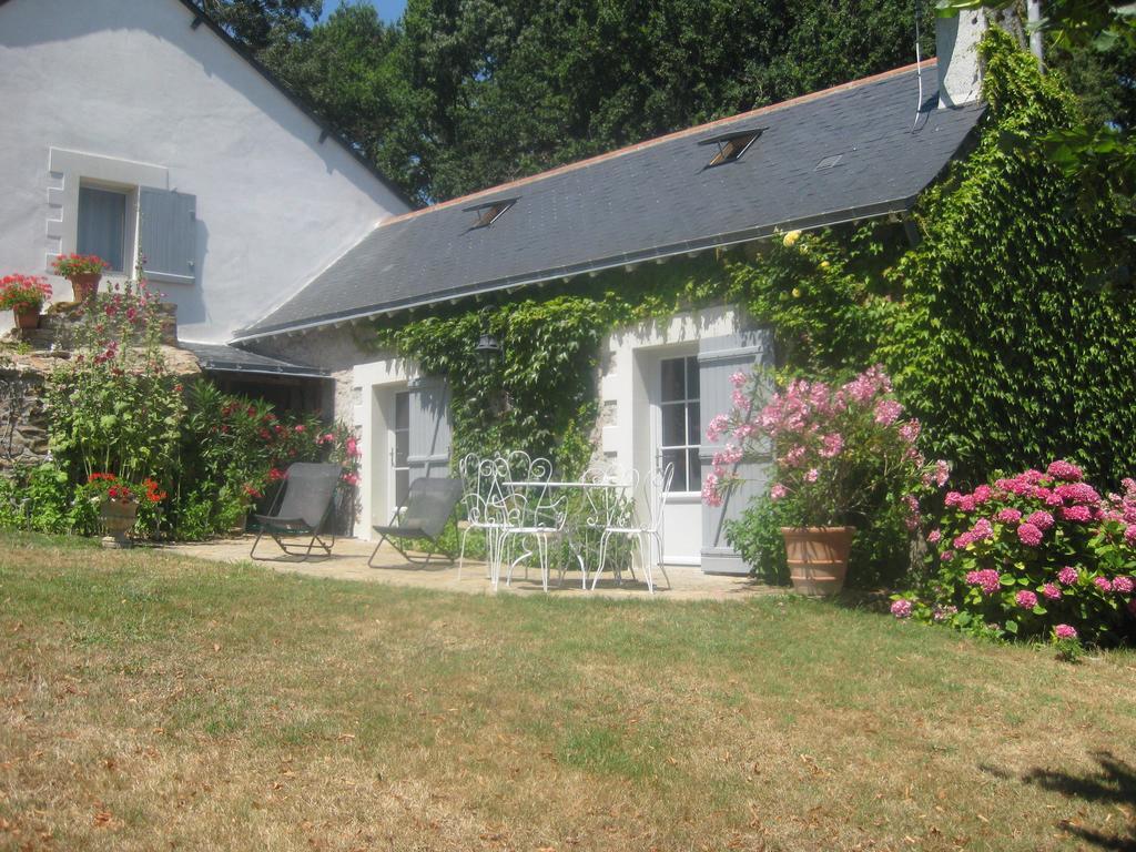 Bed and Breakfast La Butte De Gohier Blaison Екстер'єр фото